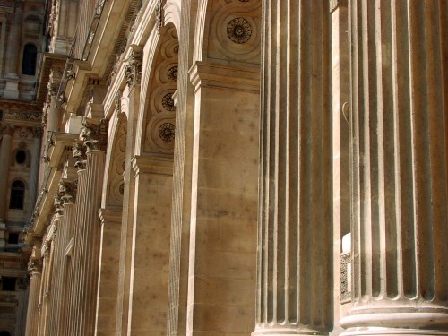 columns.jpg